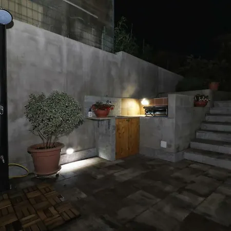 Apartament Edi *